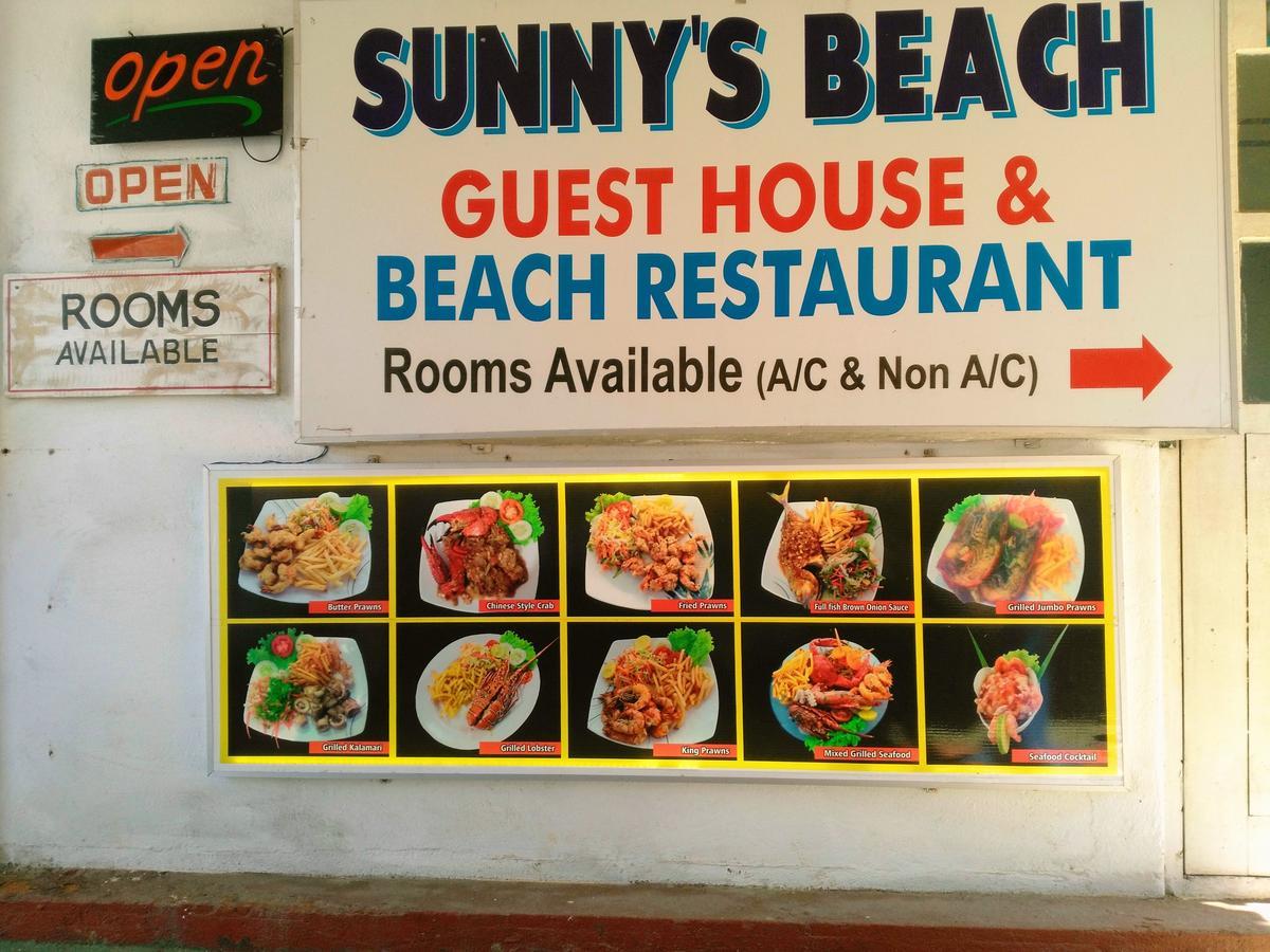 Sunnys Beach Guest House Hikkaduwa Exteriör bild